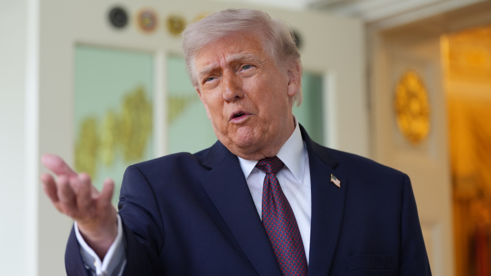 Trump İran'la hafta sonu yeniden görüşebileceklerini söyledi