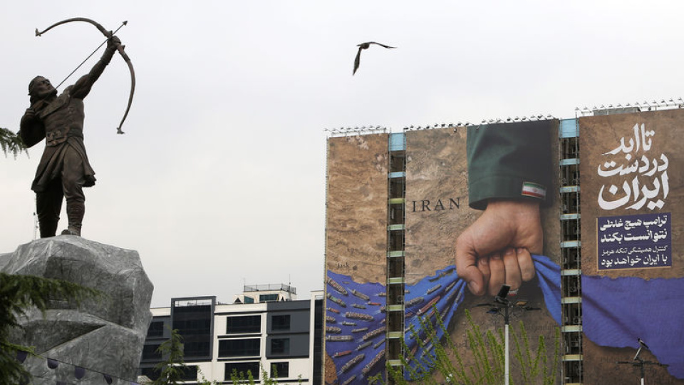 İran, Hürmüz Boğazı'nı yeniden kapattı