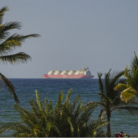 Hürmüz’de LNG gemilerinden 'U' dönüşü