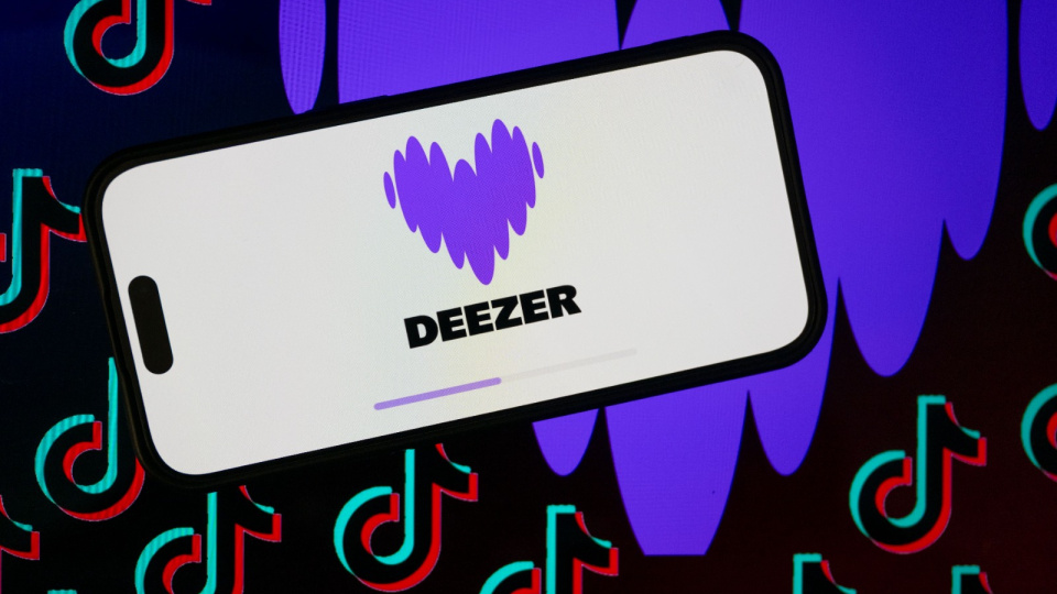 Deezer'a yüklenen şarkıların yüzde 44'ü yapay zeka üretimi