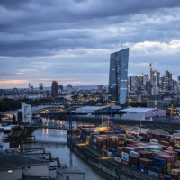 Almanya'da yatırımcı beklentileri 2022'den bu yana en düşük seviyede