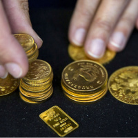 Altın fiyatlarında petrol baskısı devam ediyor