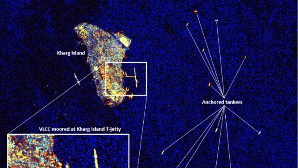 İran, ABD'nin ablukasına rağmen petrol yüklemeye devam ediyor