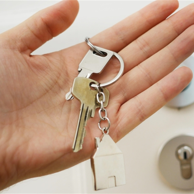 Sahibinden.com: İkinci el oto ve konut fiyatları düşüşte