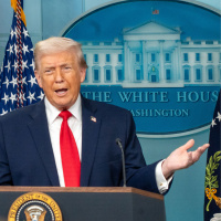 Trump, İran'ın Hürmüz Boğazı önerisini görüştü