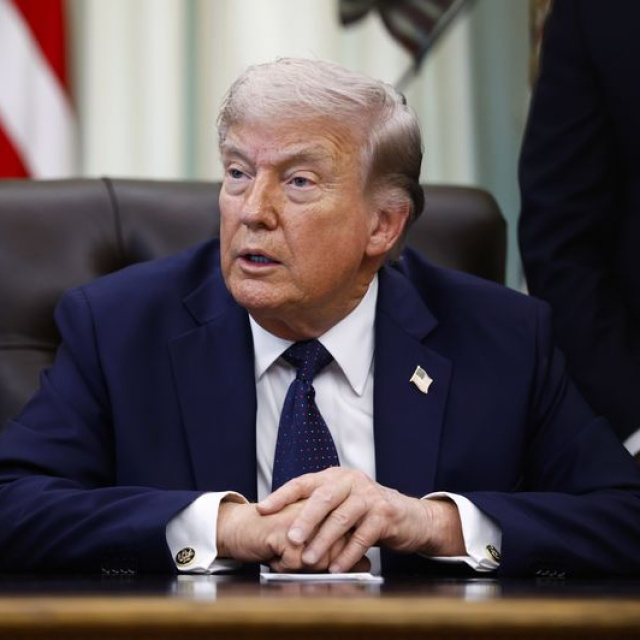 Trump, İran ablukasını uzatmaya çalışıyor