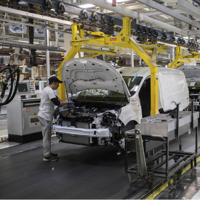 ABD Kongre üyeleri, Çinli otomobil firmalarına karşı Trump’a çağrı yaptı