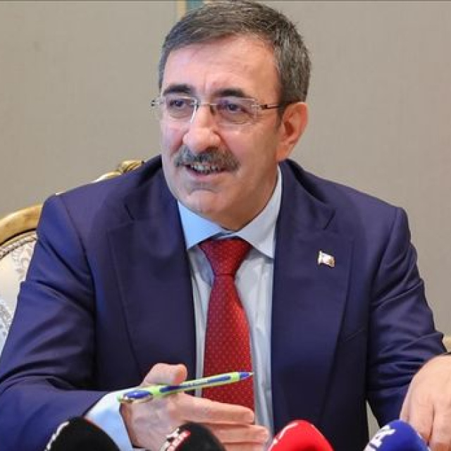 Yılmaz: Gerilimlere rağmen işsizlik istikrarlı seviyesini koruyor