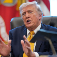 Trump: Nükleer anlaşmaya kadar abluka sürecek