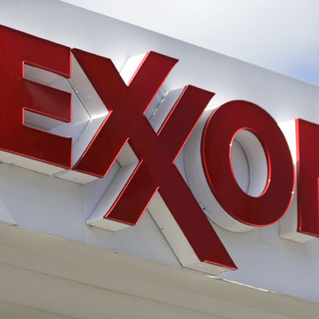 ABD'li enerji şirketleri ExxonMobil ile Chevron'un kârı azaldı