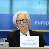 Lagarde: Enerji maliyetleri Avrupa için "uyarı" olmalı