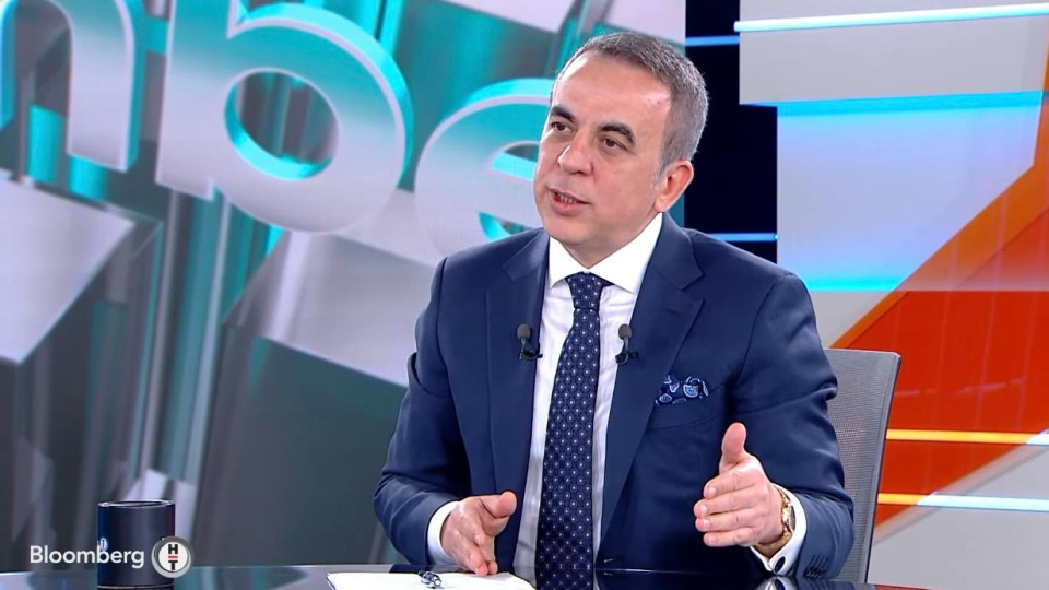 "Telefon üretiminde önemli olan Türkiye’de üretip markalaşmak"