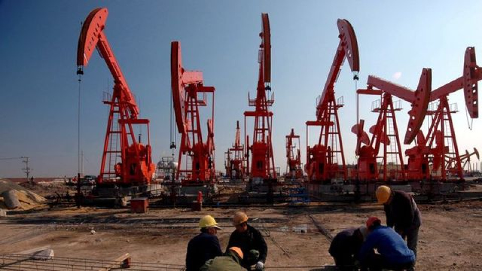 Petrol yüksek seyrini koruyor: Hürmüz krizi derinleşiyor