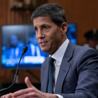 ABD Senatosu Kevin Warsh'un Fed başkanlığını onayladı
