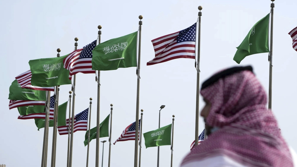 Suudi Arabistan'dan İran'a: Bu fırsatı değerlendirin