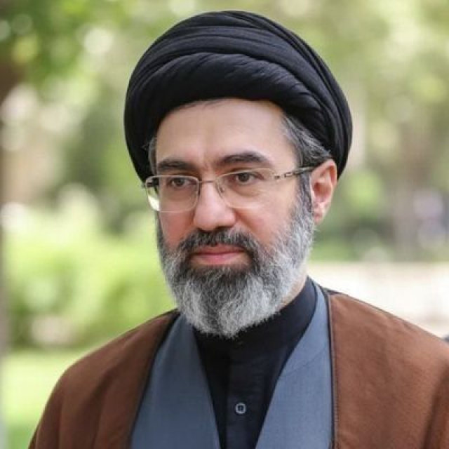 İran Dini Lideri Hamaney'den gerginlik yaratan uranyum çıkışı