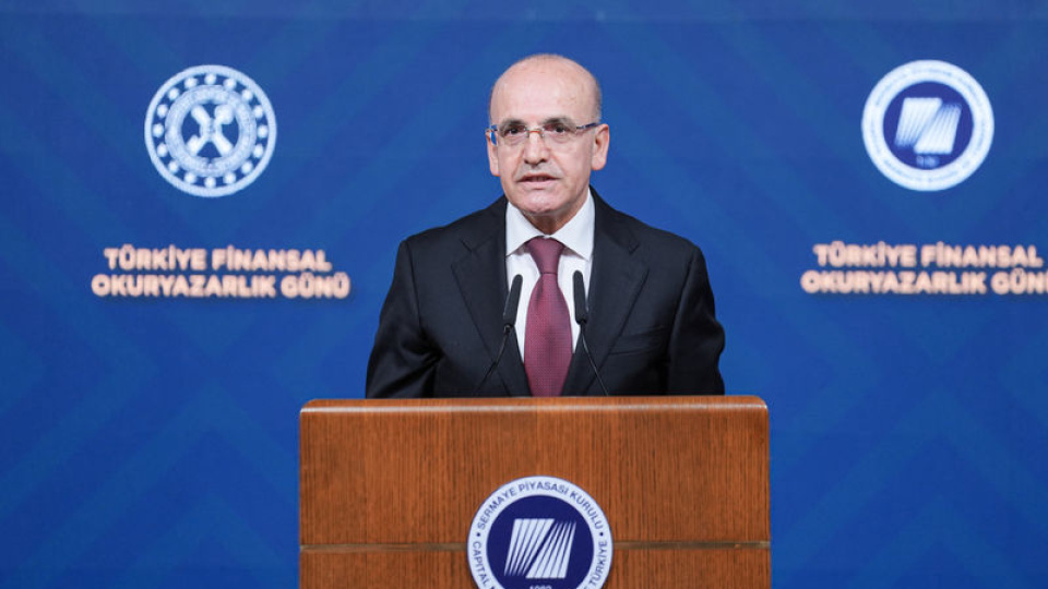 Bakan Şimşek'ten büyüme değerlendirmesi
