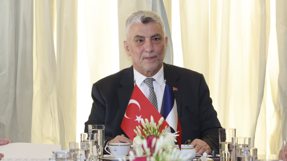 Bolat: Fransa Türkiye'nin en önemli ticaret ortaklarından biri oldu