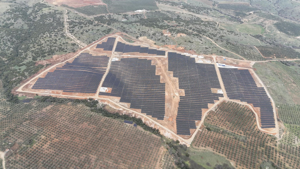 Şişecam'ın İş Enerji ile GES yatırımı tamamlandı