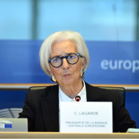 Lagarde: AMB, ikinci dalga etkileri görmeye başladı