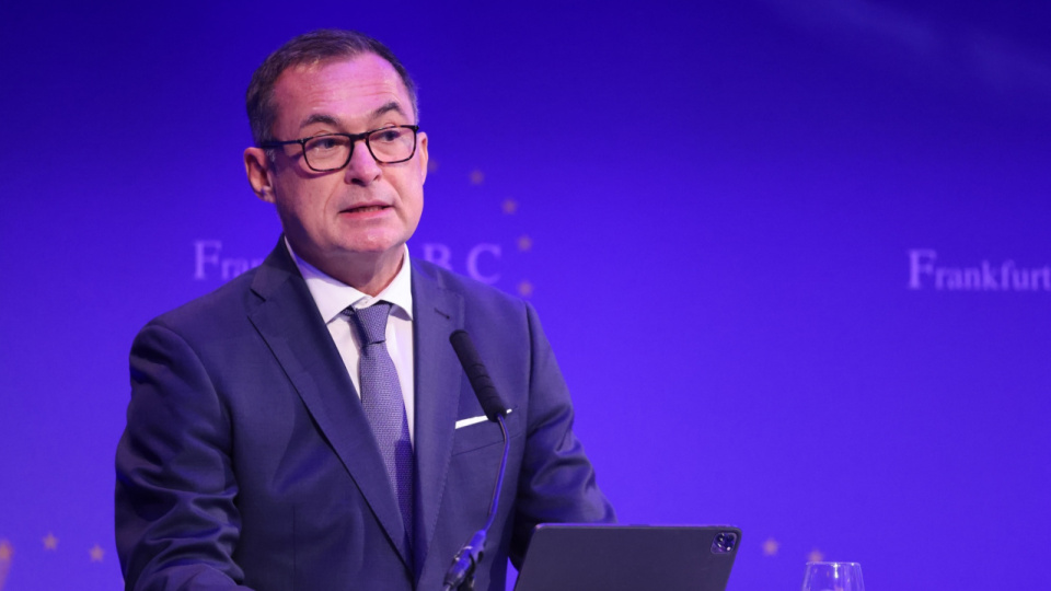 Bundesbank: Barış gelse de enflasyona karşı ihtiyatlı