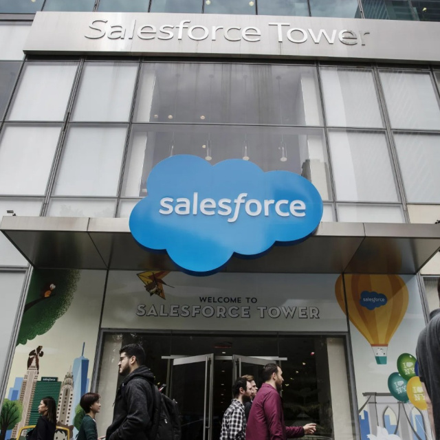 Salesforce, yapay zeka şirketi Fin'i 3,6 milyar dolara satın alıyor