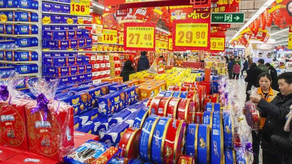 Çin'de perakende satışlar 3 yıl sonra ilk kez düştü