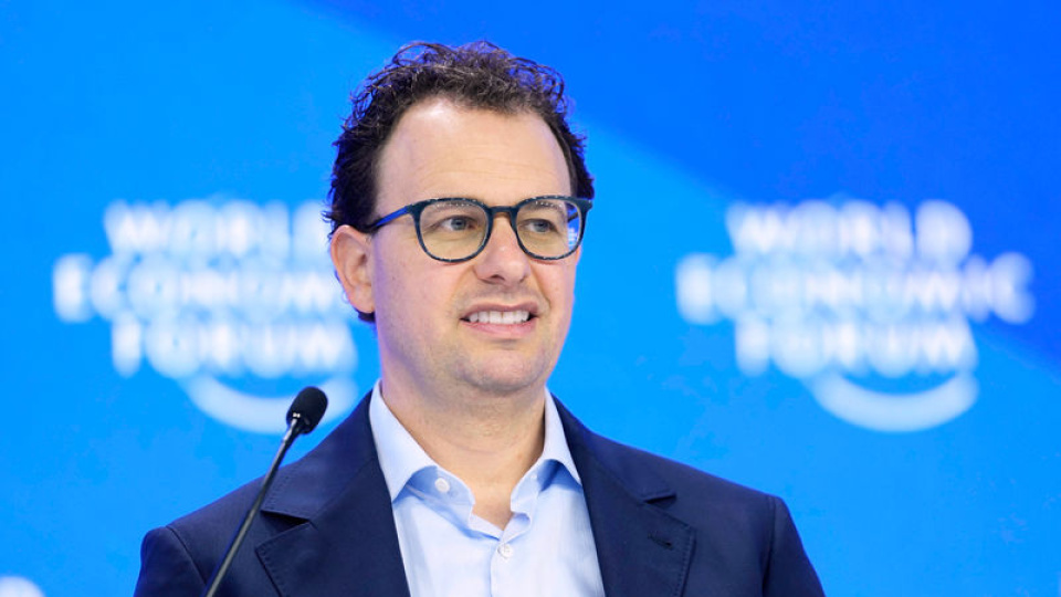 Anthropic CEO'su G7'de yapay zeka düzenlemelerinde 'parçalanma' uyarısı yaptı