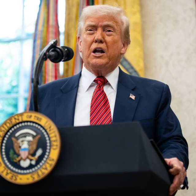 Trump, İran'a 300 milyar dolarlık ödeme iddialarını yalanladı