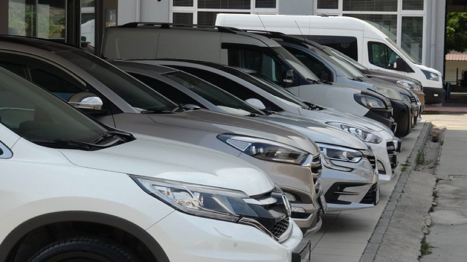 İkinci el otomobillerde "6 ay 6 bin kilometre" düzenlemesine uzatma