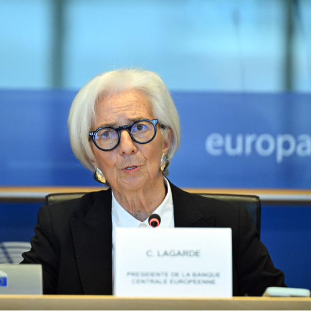 Lagarde: AMB'nin savaşa daha sert tepki vermesine gerek yok