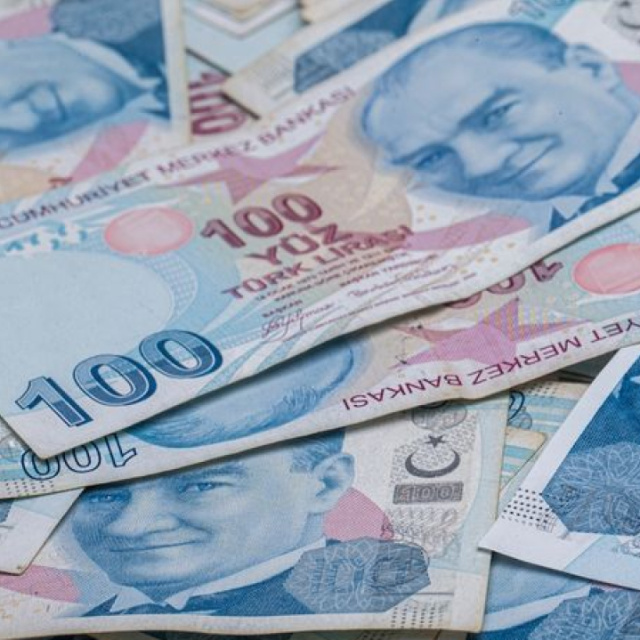 Carry trade yatırımcıları İran iyimserliğiyle TL’ye dönüş yaptı