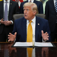 Trump'tan F-35 mesajı: Erdoğan'ı çok mutlu edecek bir şey yapacağım