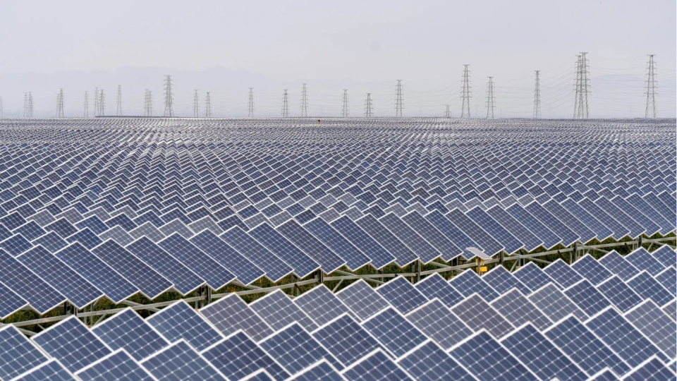 Çin, elektrik üretim kapasitesi 4 milyar kilovatı aşan ilk ülke oldu