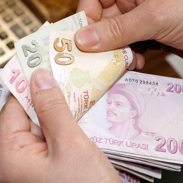 Bakan Işıkhan'dan en düşük emekli aylığı açıklaması