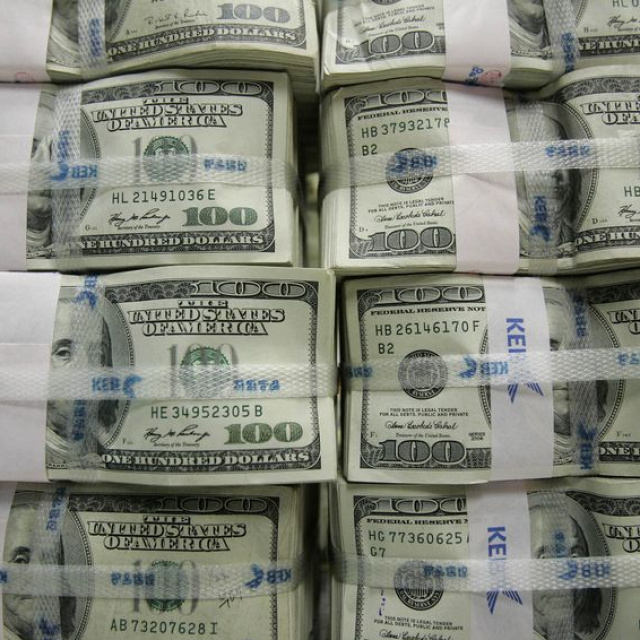 Carry trade yatırımcıları dolardan uzaklaşıyor