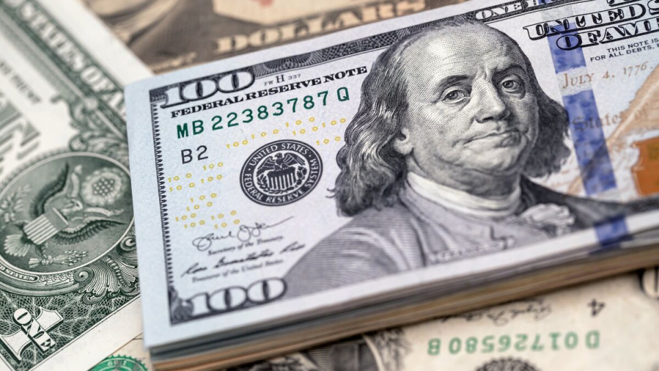 Yatırımcıların dolar iyimserliği 11 yılın zirvesinde