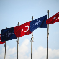 Gözler NATO Zirvesi'nde
