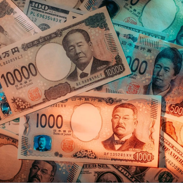 Japonya'da yene değer kazandıran çağrı