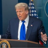 Trump, ABD'deki seçim sisteminin yabancı müdahalelere karşı savunmasız olduğunu belirtti