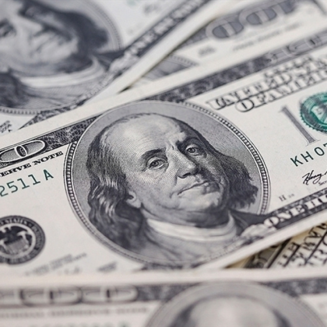 Hazine'den dolar cinsinden tahvil ve kira sertifikası ihracı