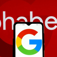 Alphabet'in ikinci çeyrek net kârı 4 katına çıktı