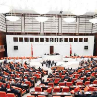 En düşük emekli aylığını da içeren kanun teklifi TBMM'de kabul edildi