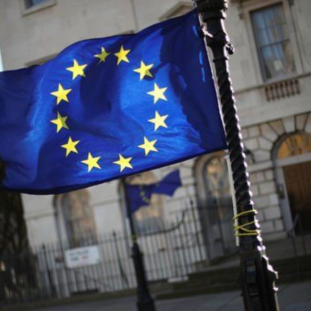Euro Bölgesi satın alma endeksi sekiz ayın zirvesinde