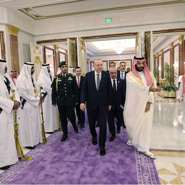 Türkiye, Suudi Arabistan ve Pakistan üçlü savunma anlaşması imzaladı