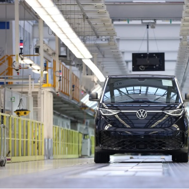 HaberlerPorsche yöneticisinden Volkswagen’e maliyetleri hızla düşürme çağrısı