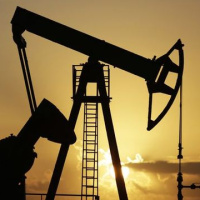 Petrol, Hürmüz Boğazı’nın yeniden açılmasına ilişkin belirsizlikle yükseldi