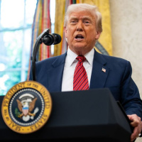 Trump'tan İran'a yanıt: Biz de tazminat istiyoruz