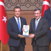 Bloomberg HT'ye "Yılın Ekonomi Kanalı" ödülü