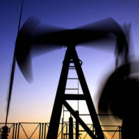 Petrol, ABD’nin İran tehdidiyle yükseldi